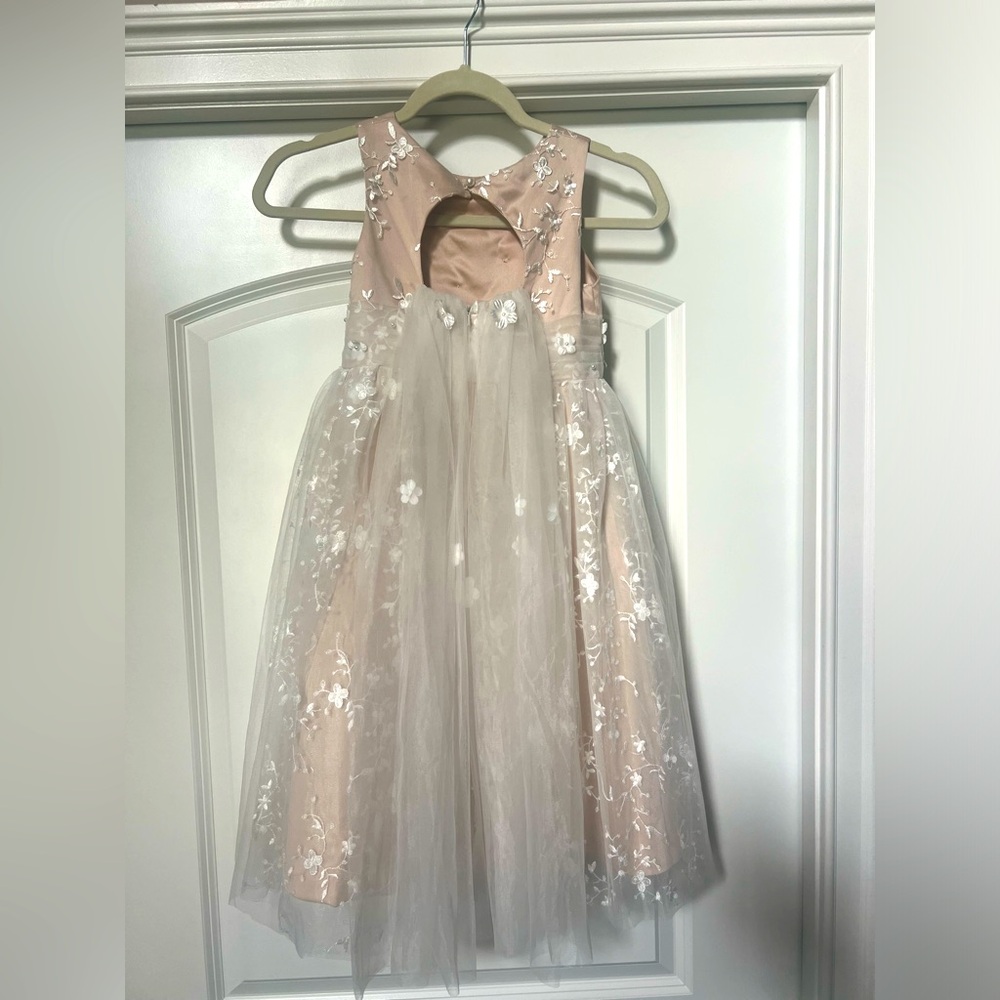 Flower girl dress. JJ House size 7 smoke free home